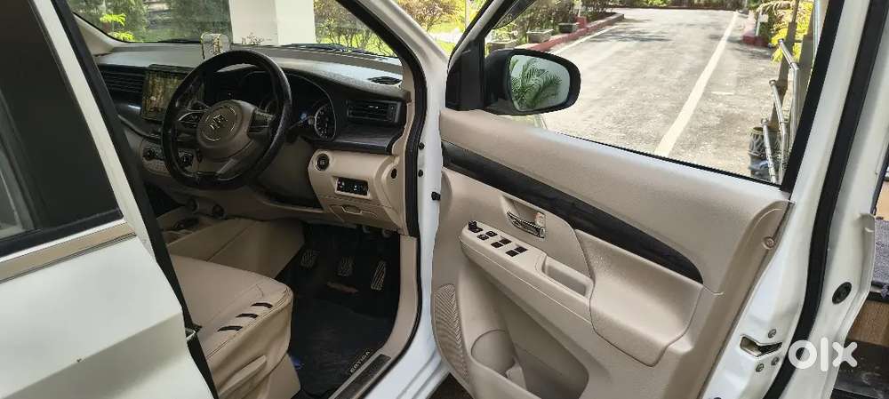 Ertiga Zxi (0) Cng Top Model