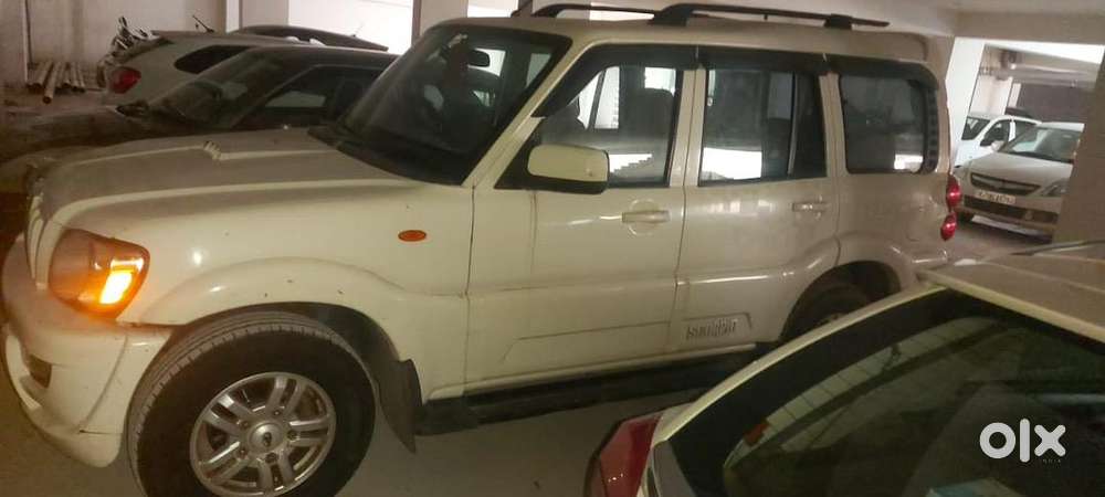 Mahindra Scorpio 2014 Diesel Well Maintained