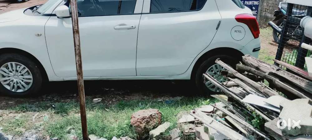 Maruti Suzuki Swift 2018 Petrol 70000 Km Driven