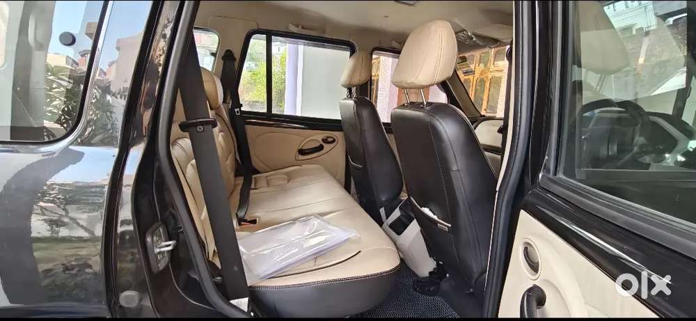 Mahindra Scorpio Classic 2023 Diesel 12000 Km Driven