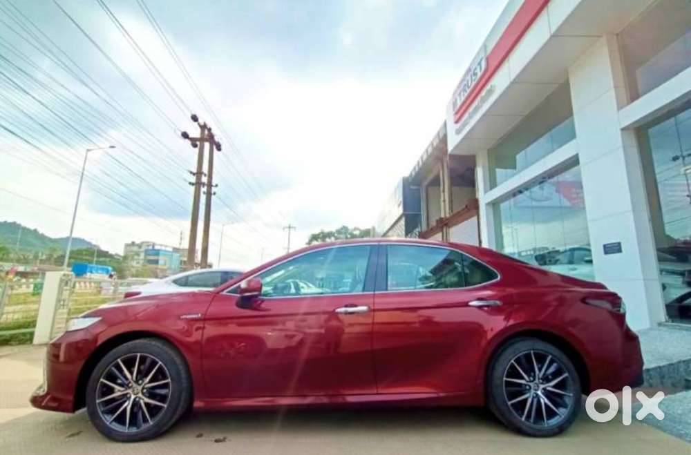 Toyota Camry S At, 2024, Cng & Hybrids