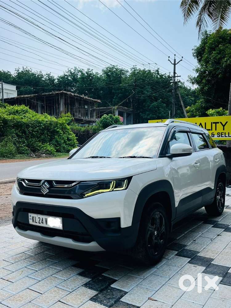 Maruti Suzuki Brezza 1.5 Zxi Smart Hybrid, 2022, Petrol