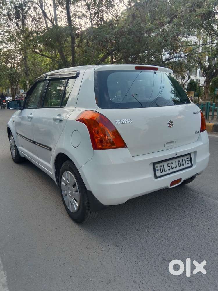 Maruti Suzuki Swift 2004-2010 Lxi Bsiv, 2011, Petrol