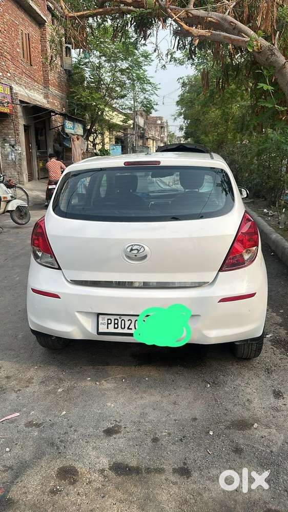 Hyundai I20 2015 Diesel 115000 Km Driven
