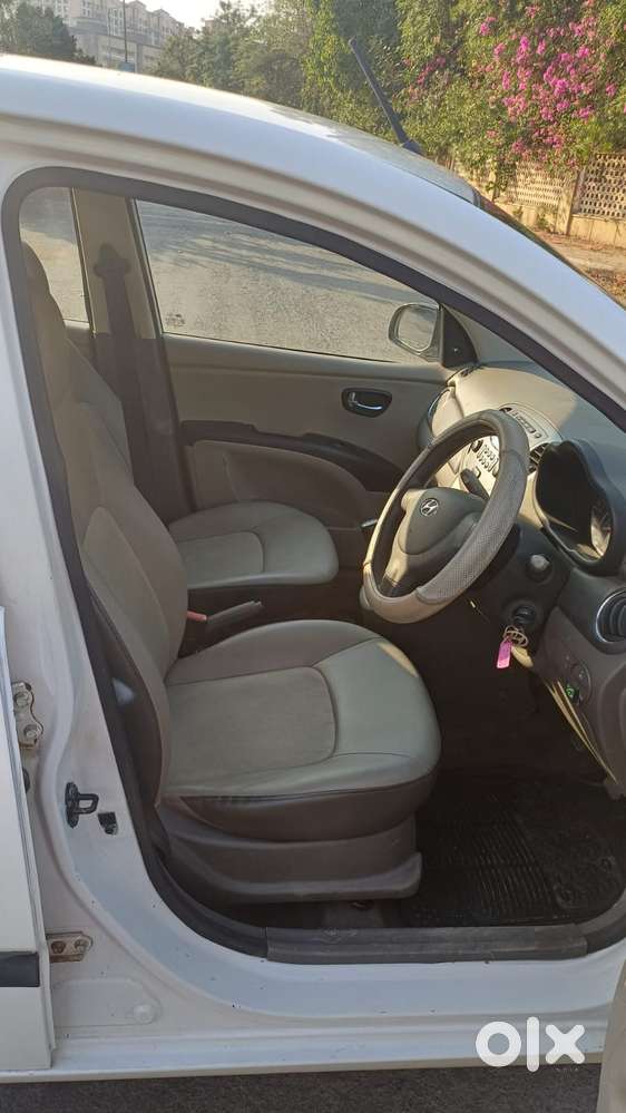 Hyundai I10 Sportz Option, 2015, Cng & Hybrids