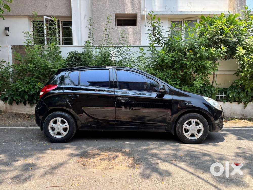 Hyundai I20 Sportz 1.2 Bs-iv, 2010, Petrol