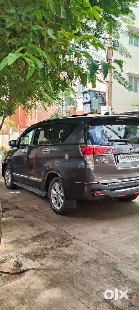 Toyota Innova Crysta 2.4 V, 2018, Diesel