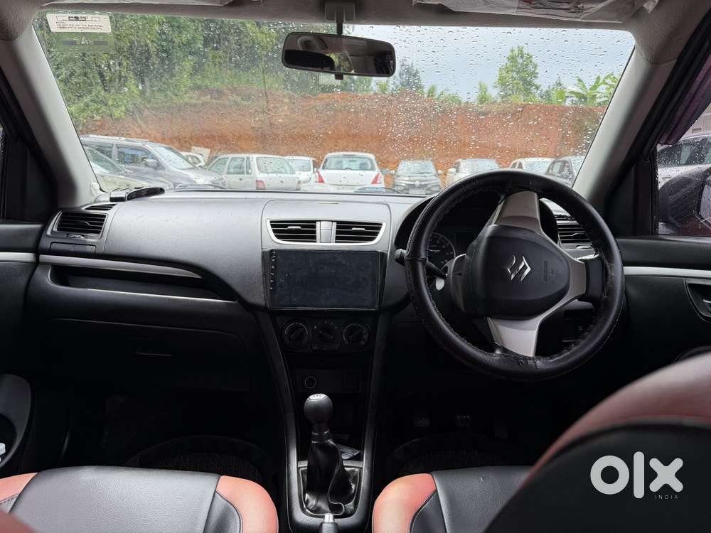 Maruti Suzuki Swift Vxi Abs Bsiv, 2017, Petrol