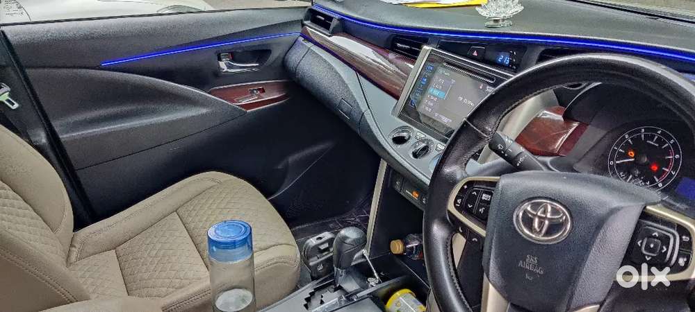 Toyota Innova Crysta 2017 Petrol Automatic 81000 Km Driven