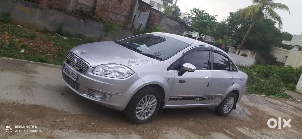 Fiat Linea Emotion 2012