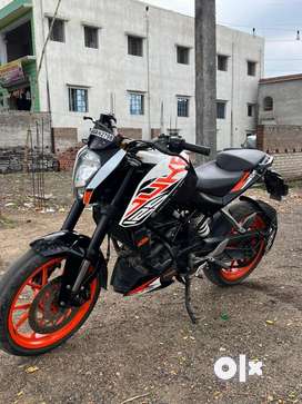 Duke 125 second clearance hand price