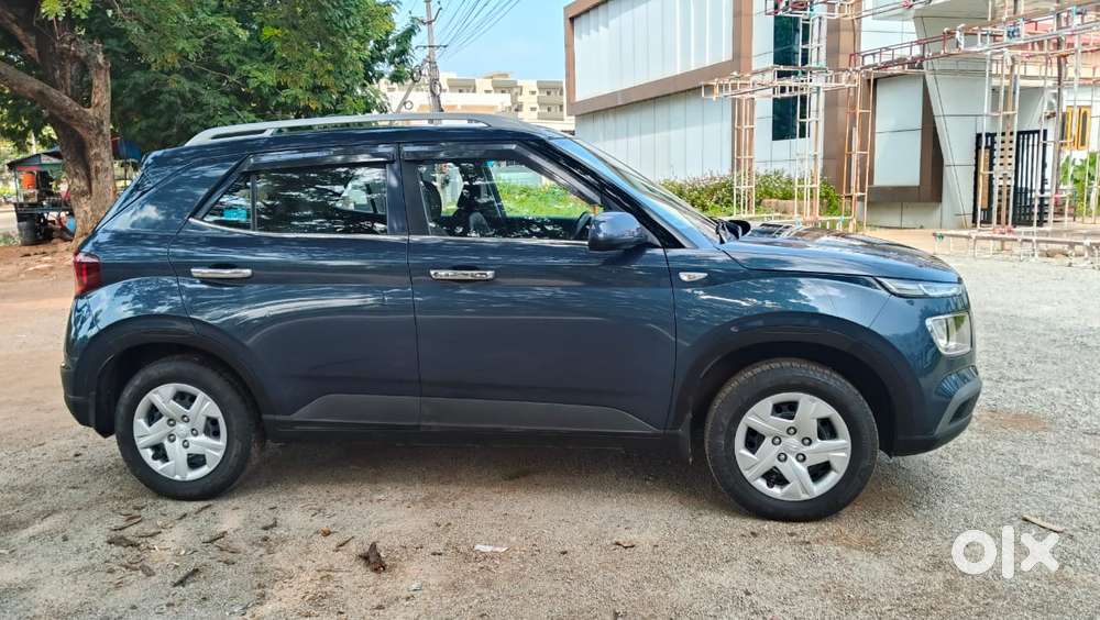 Hyundai Venue S, 2021, Petrol