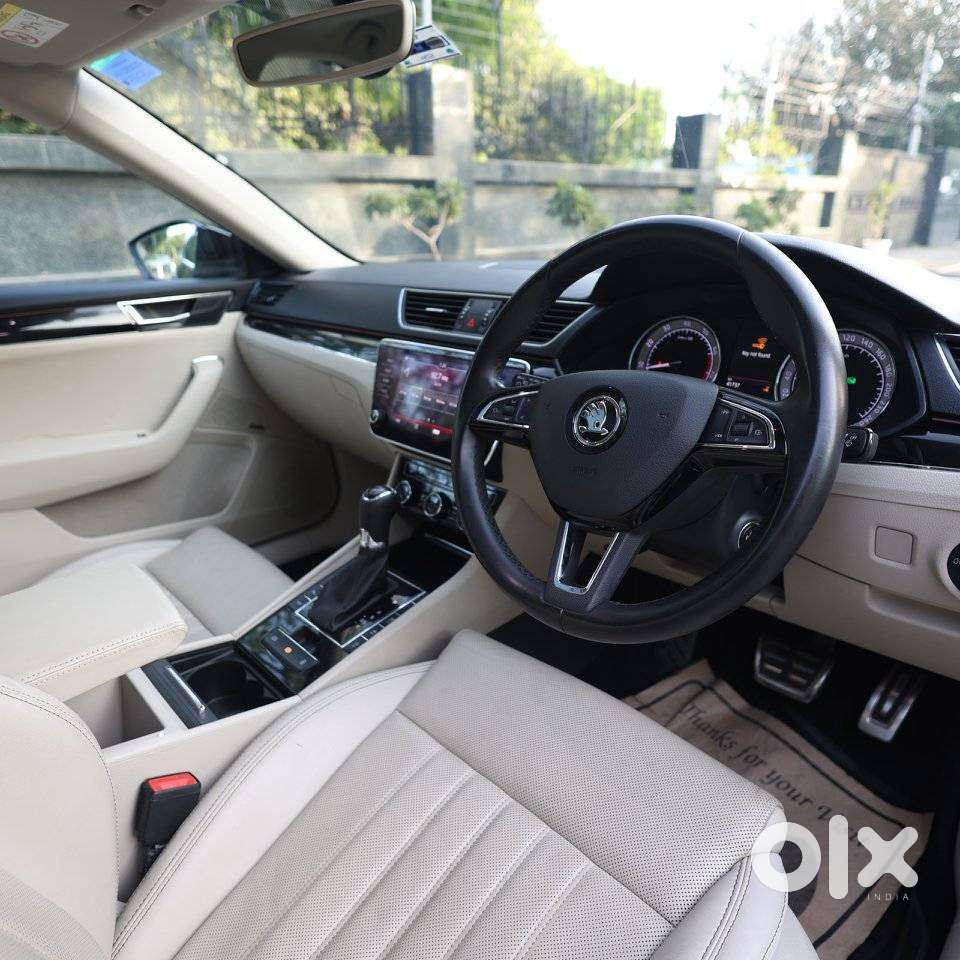 Skoda Superb 2.0 L&k Tsi At, 2021, Petrol