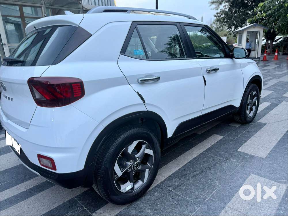 Hyundai Venue 1.5 Crdi Sx (o), 2022, Diesel