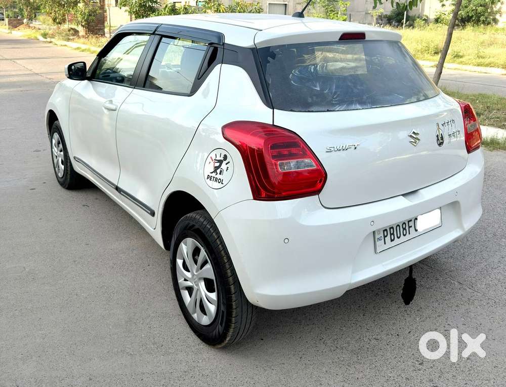 Maruti Suzuki Swift 1.2 Vxi (o), 2023, Petrol