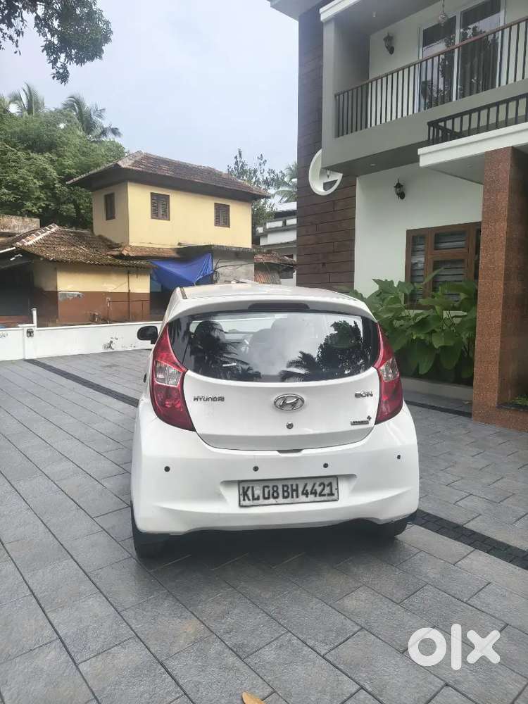 Hyundai Eon Magna 2016