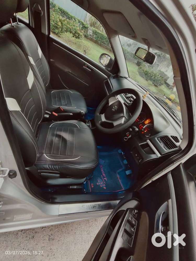 Maruti Suzuki Swift Vxi Optional, 2013, Petrol