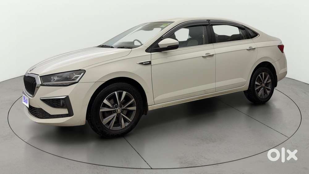 Skoda Slavia 1.0 Tsi Style At, 2022, Petrol
