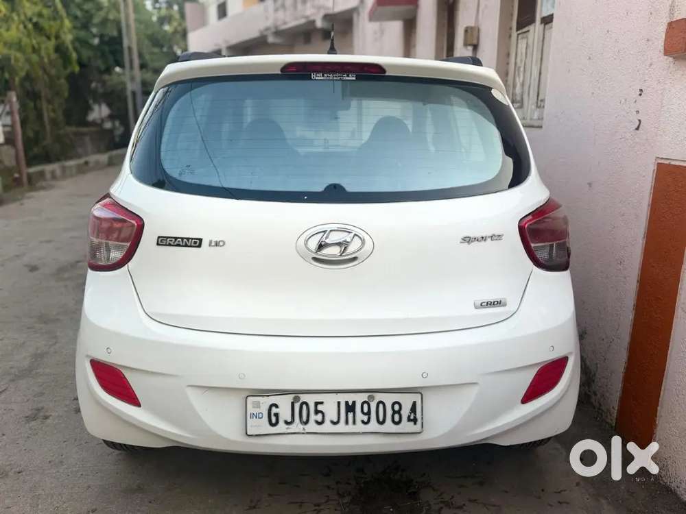Hyundai Grand I10 Sportz Diesel 2015