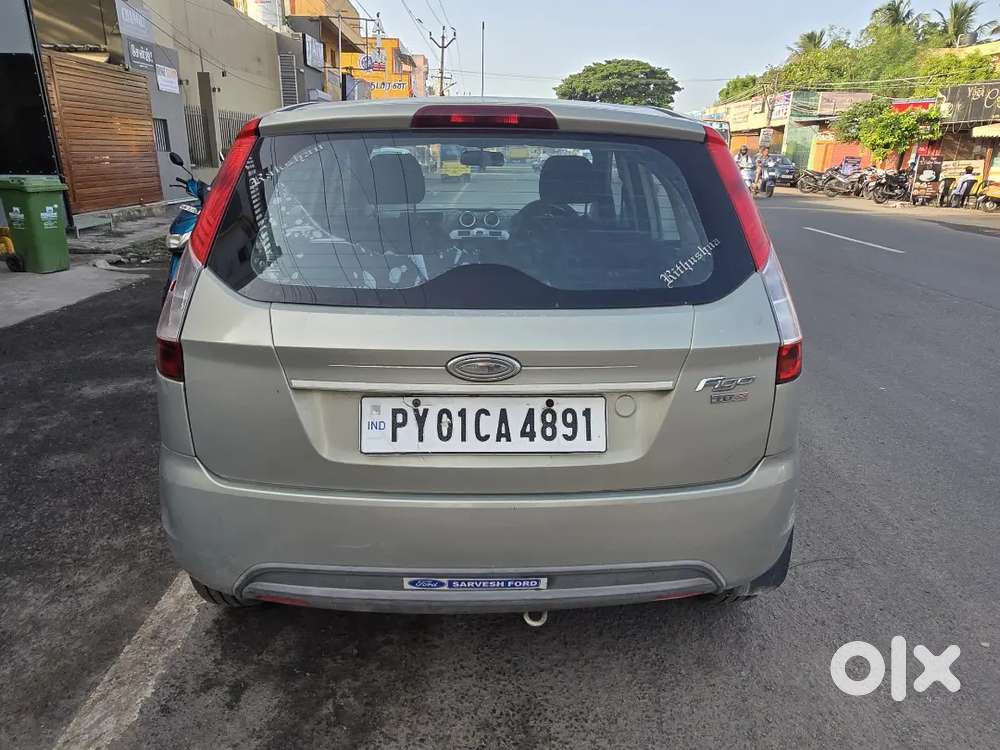 Ford Figo 1.5 Titanium 2014