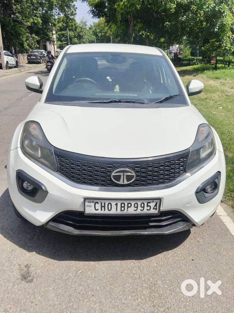 Tata Nexon 1.5 Revotorq Xm (s), 2017, Diesel