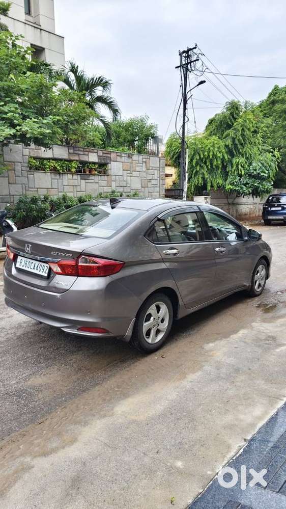 Honda City V Mt, 2014, Diesel
