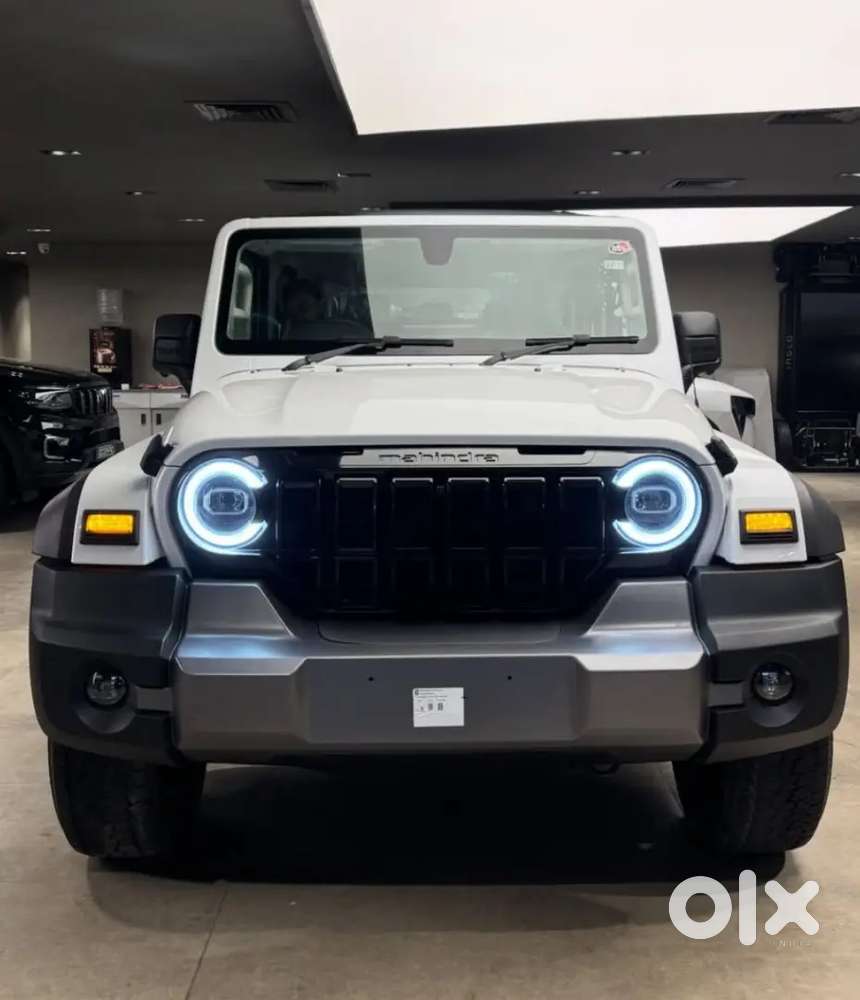 Mahindra Thar Roxx Star ⭐ Edition Diesel 2026