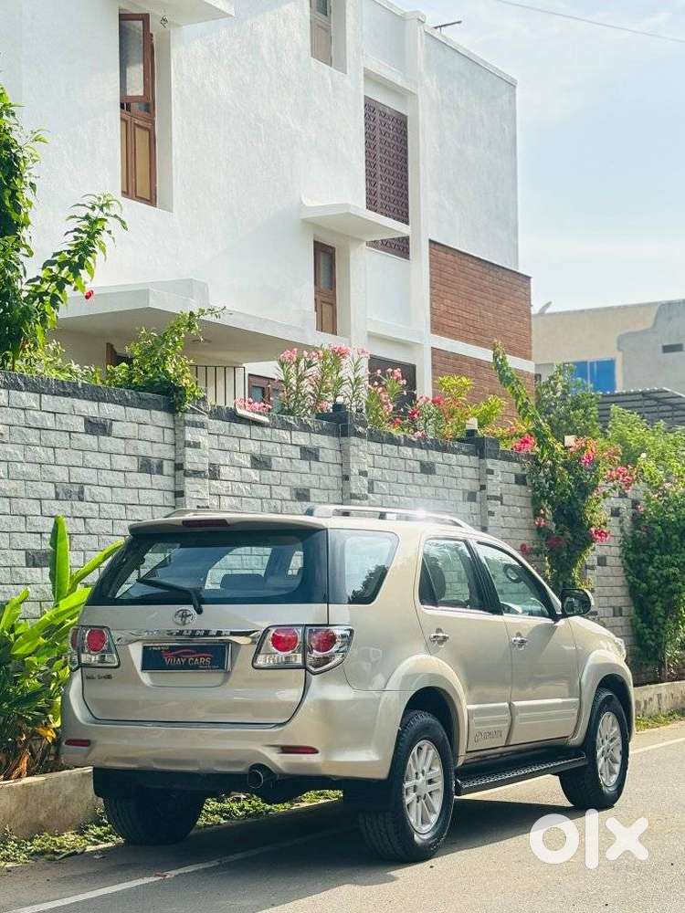 Toyota Fortuner 3.0 4x2 Automatic, 2013, Diesel