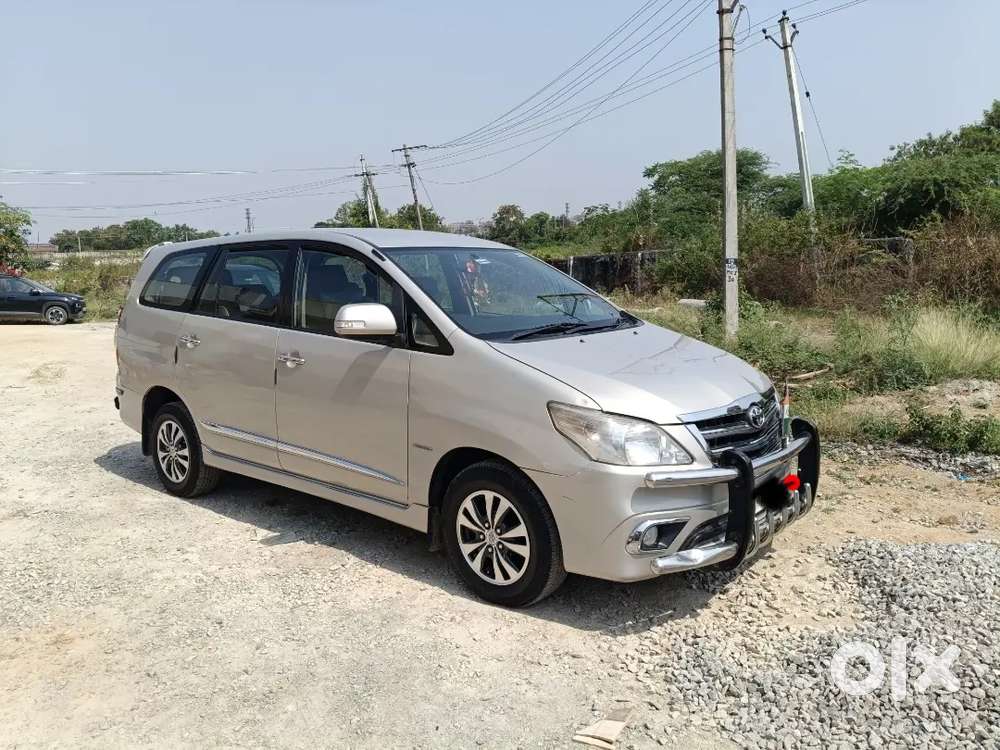 Toyota Innova 2.5 Vx 2015