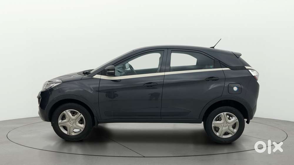 Tata Nexon 1.2 Revotron Xma, 2019, Petrol