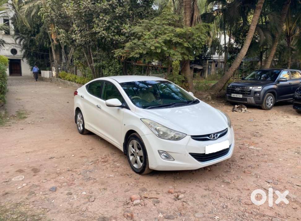 Hyundai Elantra 1.8 Sx Mt, 2014, Petrol