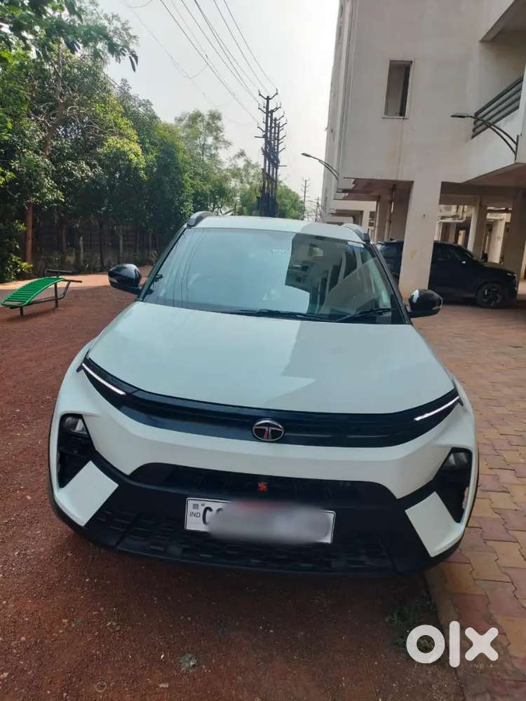 Tata Nexon 2025 Petrol 8000 Km Driven