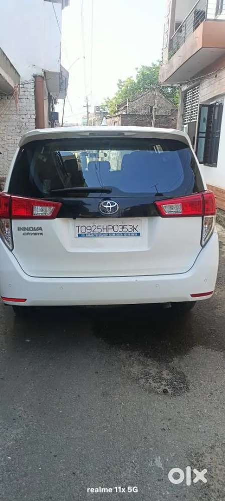 Toyota Innova Crysta 2026 1st