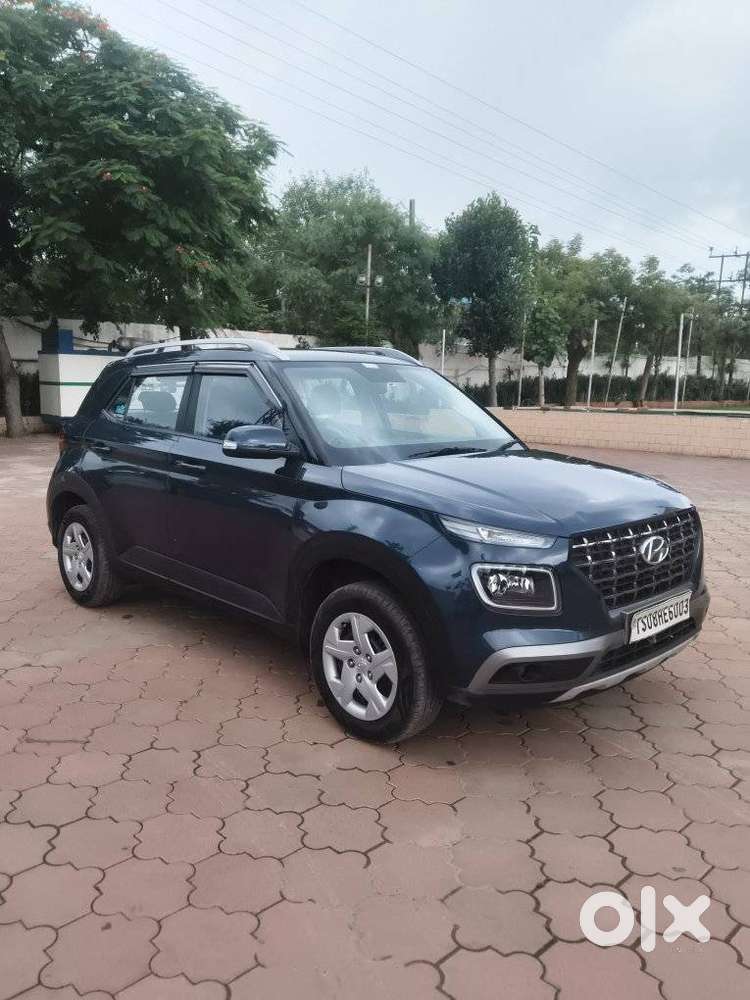 Hyundai Venue S Plus Mt 1.2 Kappa, 2020, Petrol