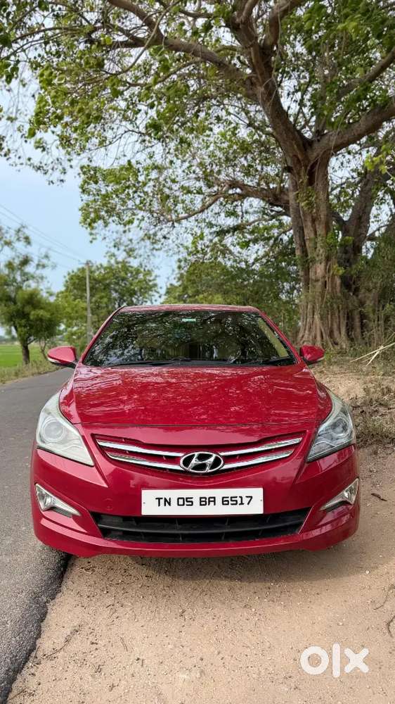 Hyundai Fluidic Verna 2015 Petrol 92000 Km Driven