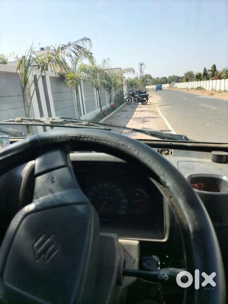 Maruti Suzuki Omni 2012