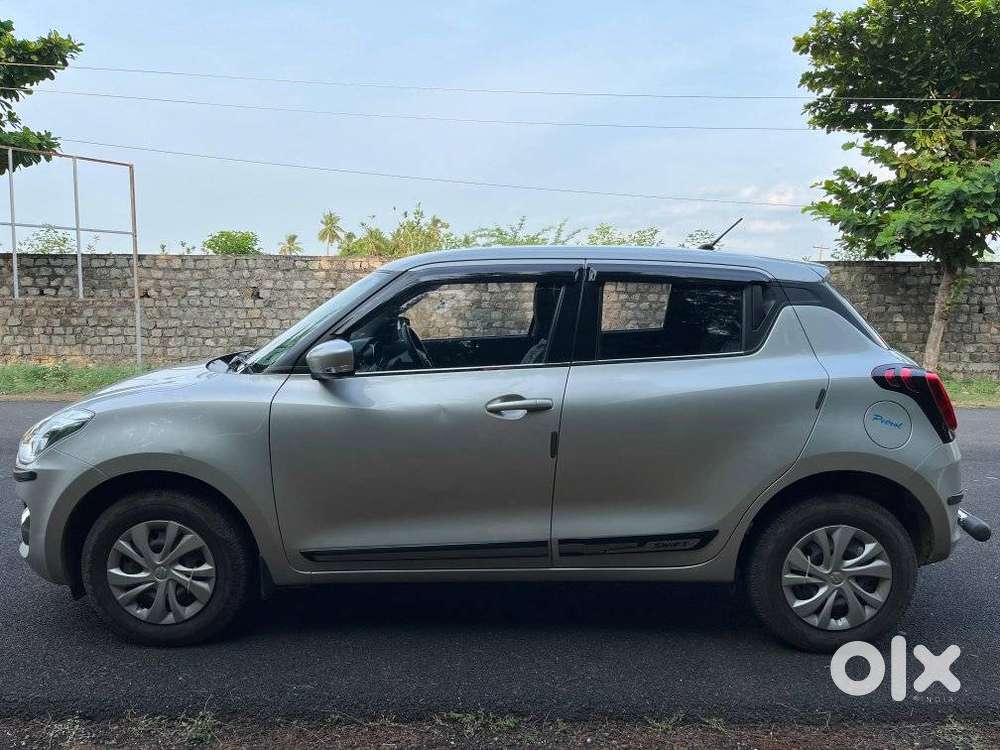 Maruti Suzuki Swift, 2022, Petrol