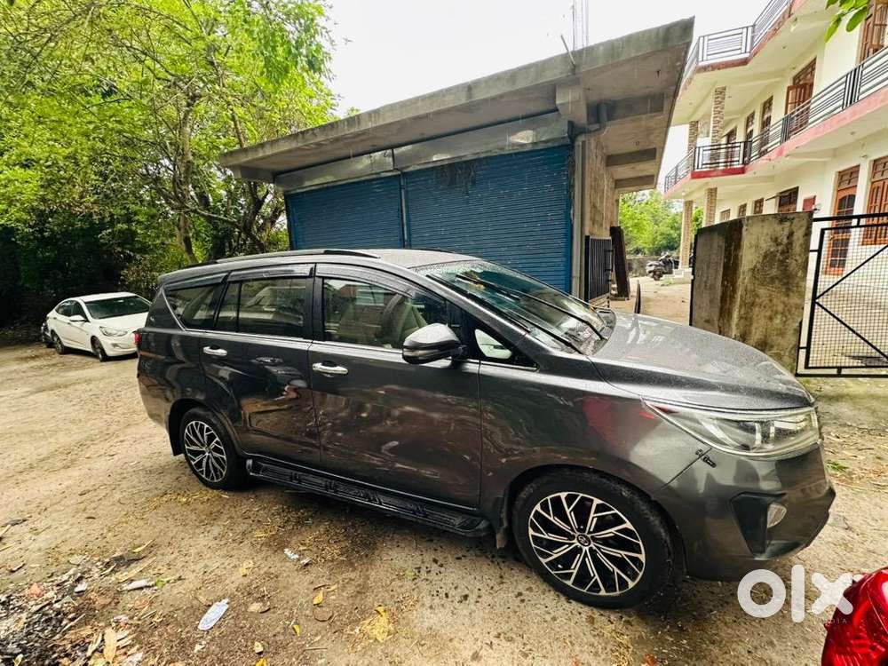 Toyota Innova Crysta 2019 Diesel 72148 Km Driven
