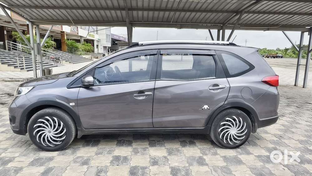 Honda Br-v 2018 Cng & Hybrids Well Maintained