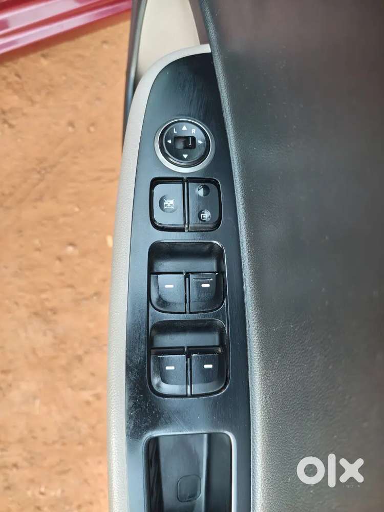 Hyundai Grand I10 2014 Diesel 99000 Km Driven