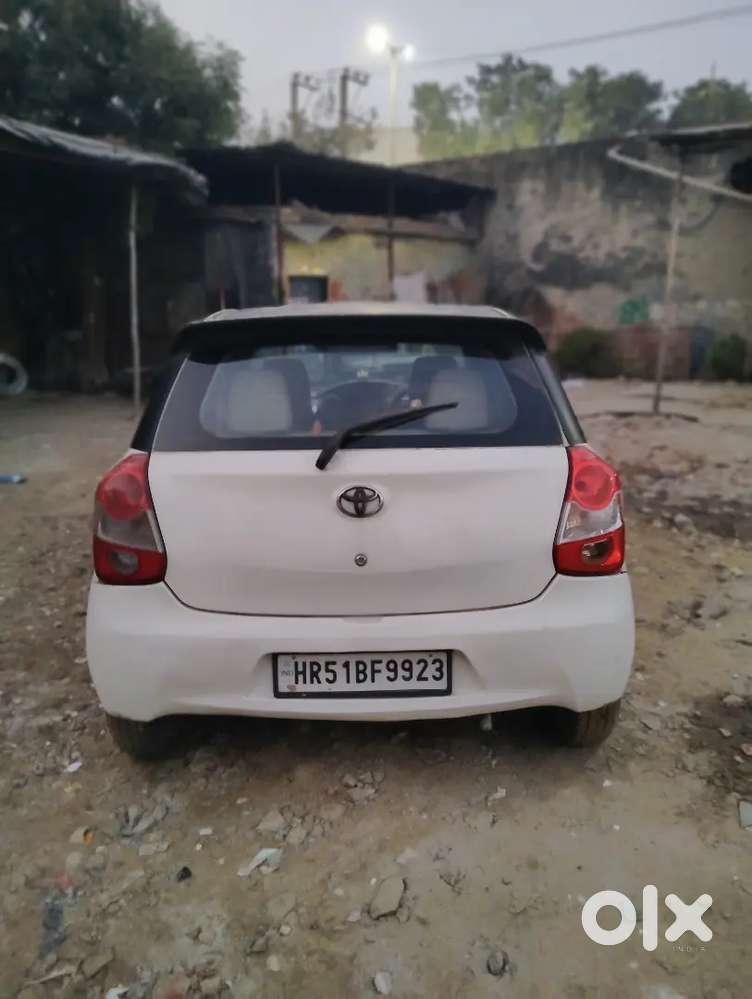 Toyota Etios Liva 2015 Cng & Hybrids 62000 Km Driven