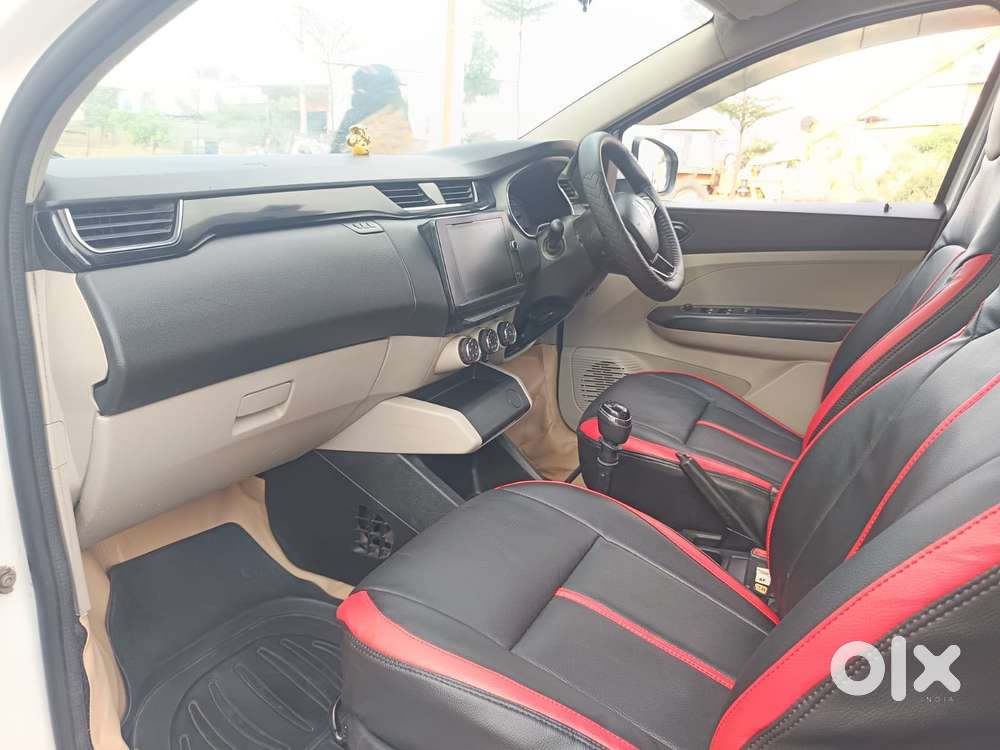 Renault Triber Rxt, 2020, Petrol