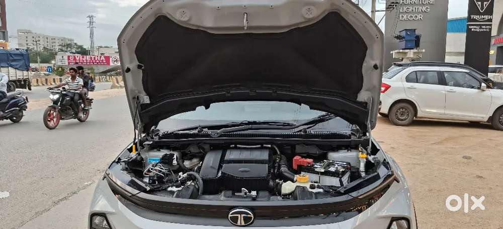 Tata Nexon Pure Plus 1.5 Turbo Diesel 2025
