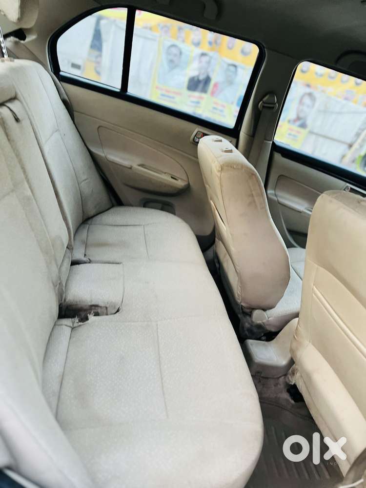 Maruti Suzuki Swift Dzire Vdi Optional, 2015, Diesel