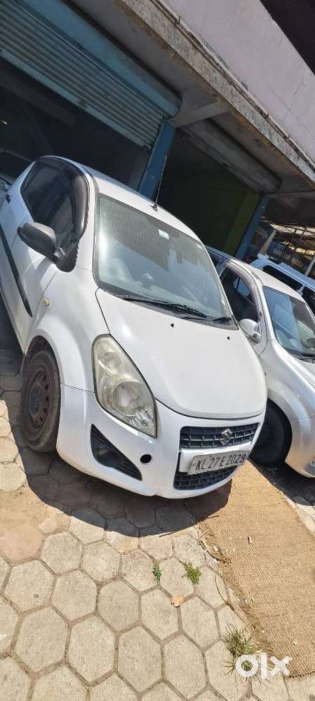 Maruti Suzuki Ritz Lxi, 2014, Petrol