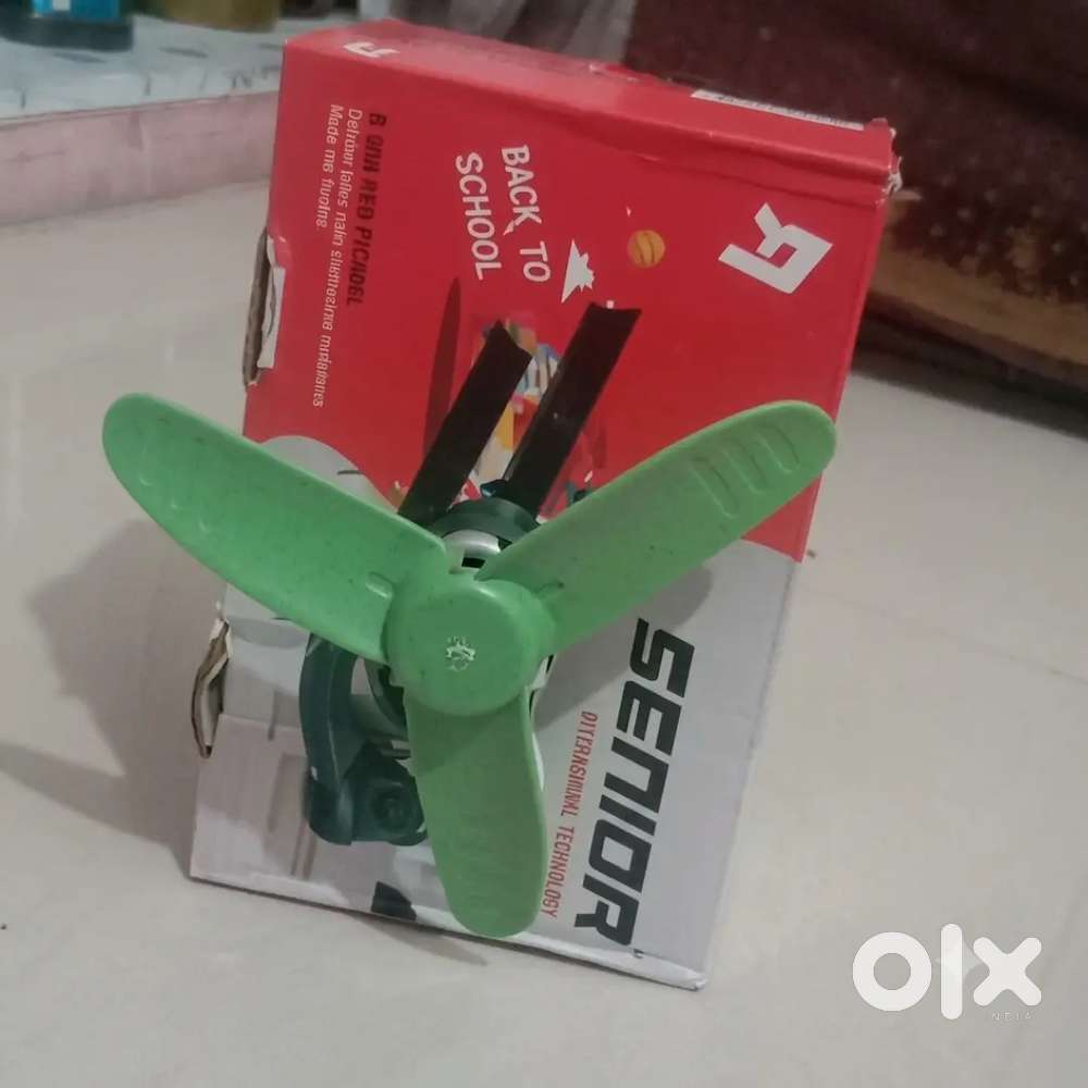 Usha table fan is good working condition