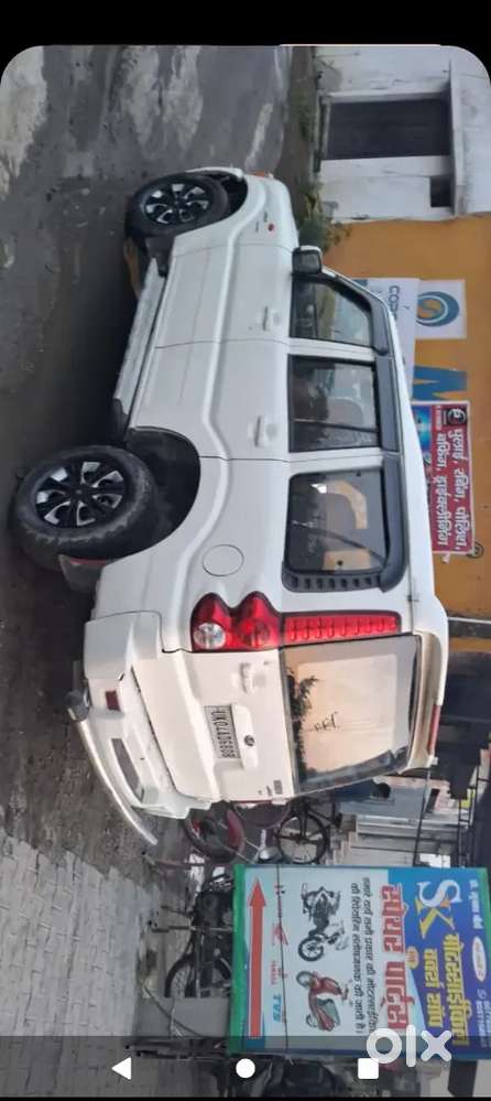 एक नंबर कंडीशन है गाड़ी में कोई भी प्रॉब्लम नहीं है