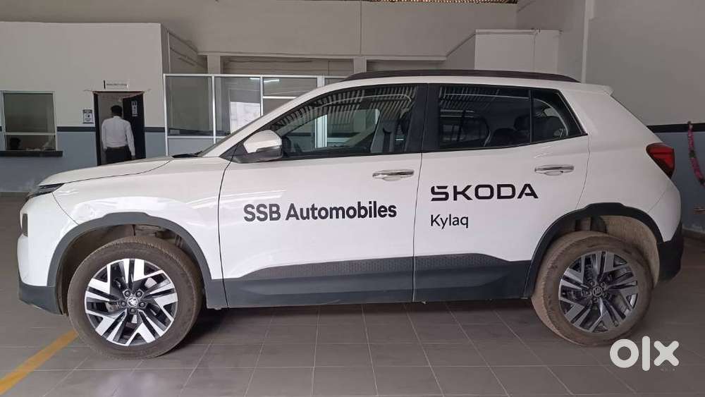 Skoda Kylaq Prestige, 2025, Petrol