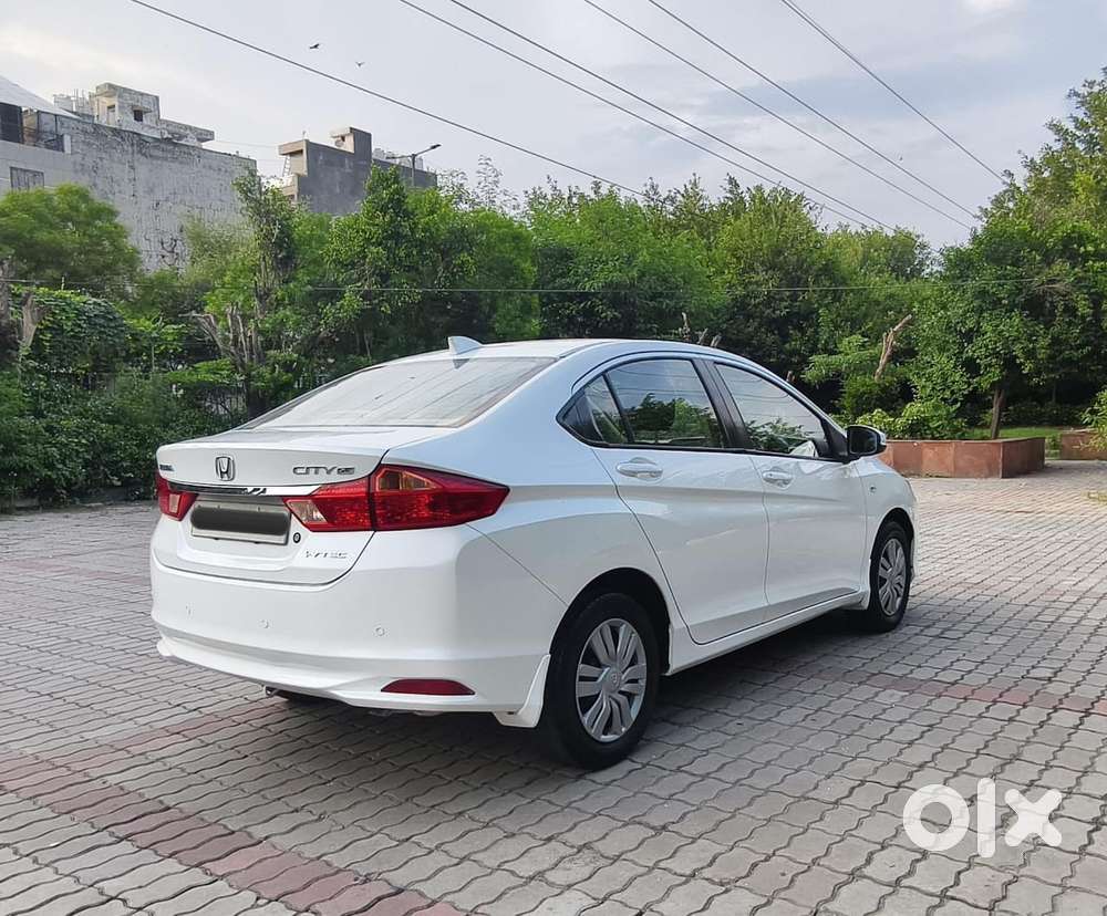 Honda City 2014-2015 I Vtec Sv, 2015, Petrol