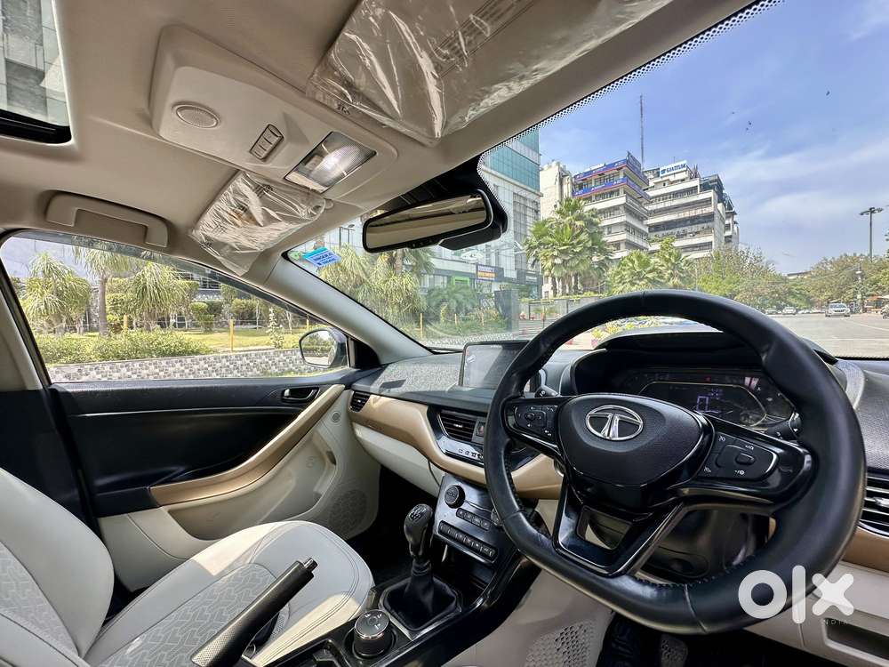 Tata Nexon 1.5 Revotorq Xz Plus Premium Jet, 2022, Petrol